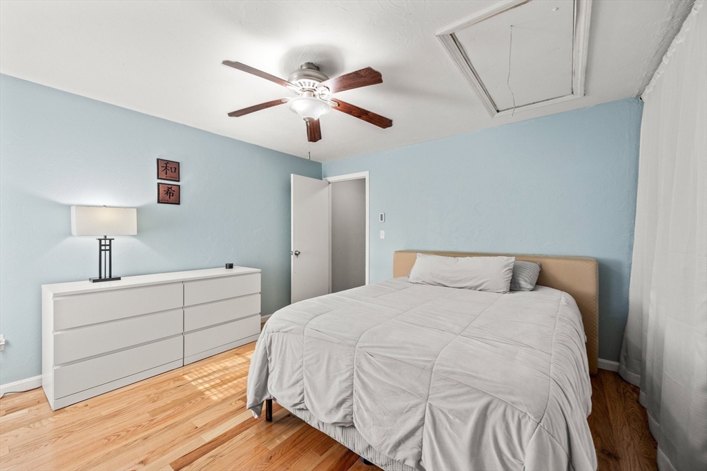 300 Falmouth Rd # 21e Property Photo 13