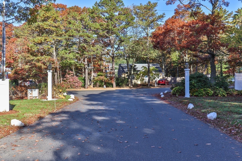 300 Falmouth Rd # 21e Property Photo 31
