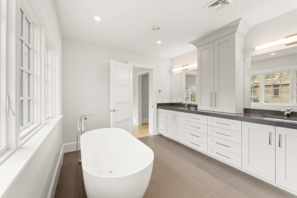 9 Chandler Street Property Photo 21