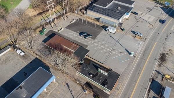840 Water Street Property Photo 4