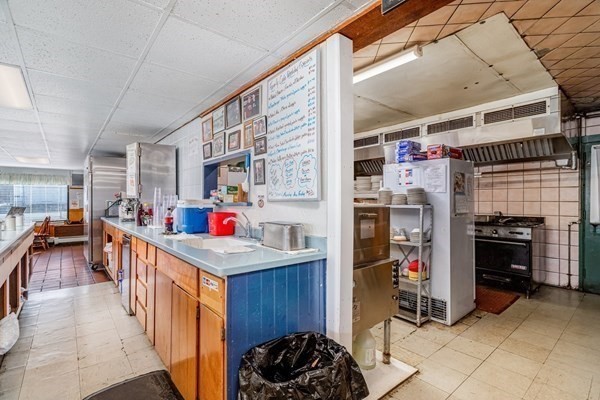 840 Water Street Property Photo 7