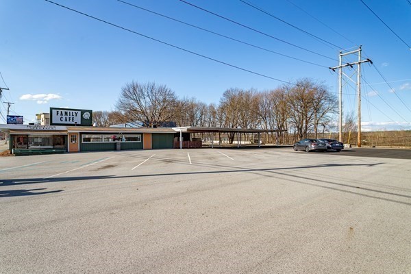 840 Water Street Property Photo 15