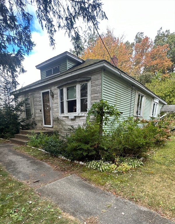 105 Prospect St Ext Property Photo 1