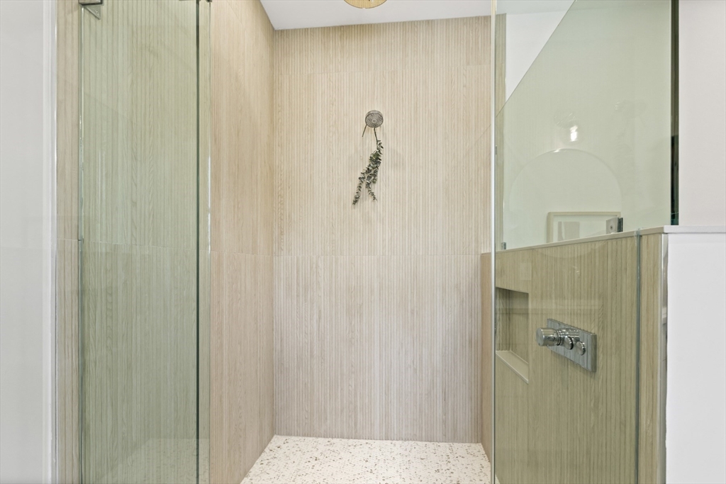 435 Albemarle Road # 435 Property Photo 20