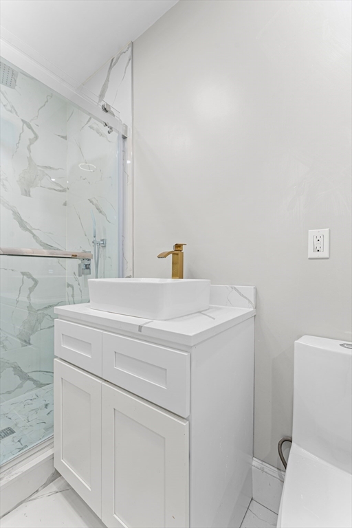 31 Draper St Property Photo 10