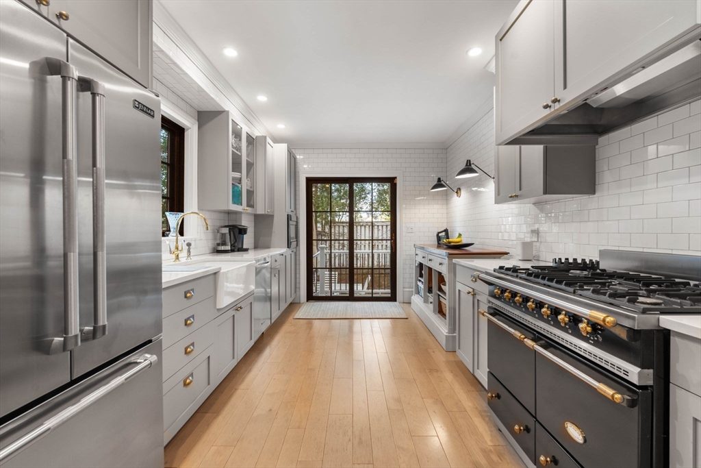 58 Baldwin St Property Photo 3
