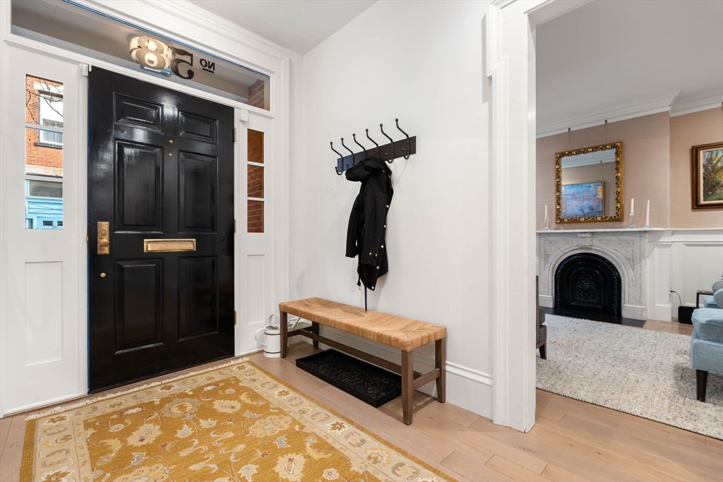 58 Baldwin St Property Photo 4