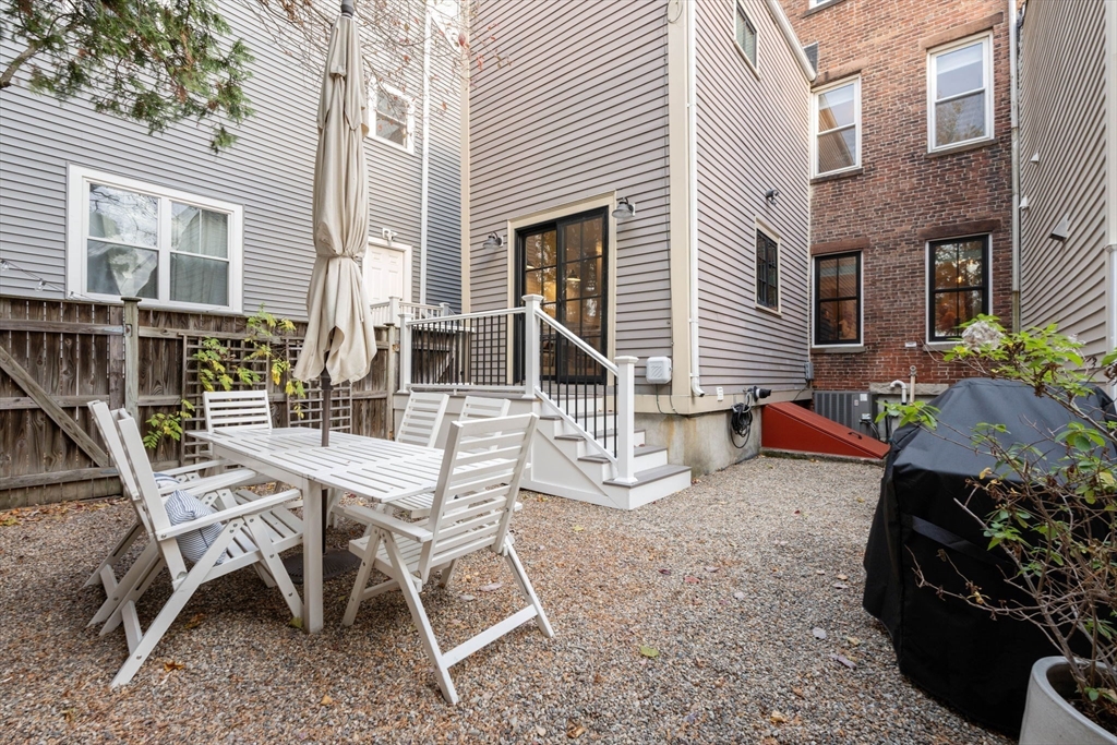 58 Baldwin St Property Photo 27