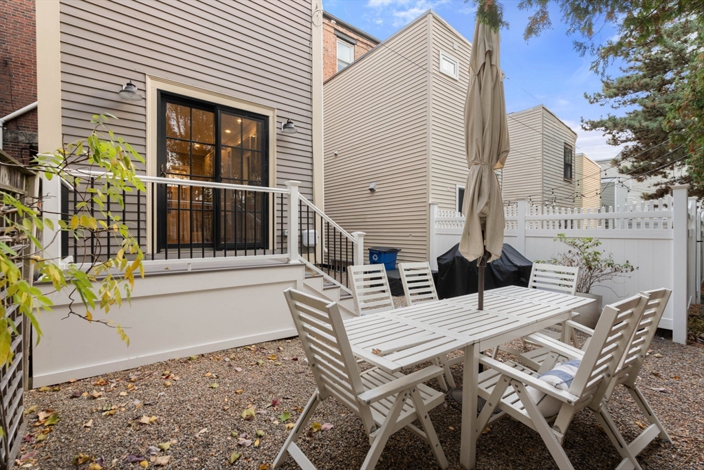 58 Baldwin St Property Photo 28