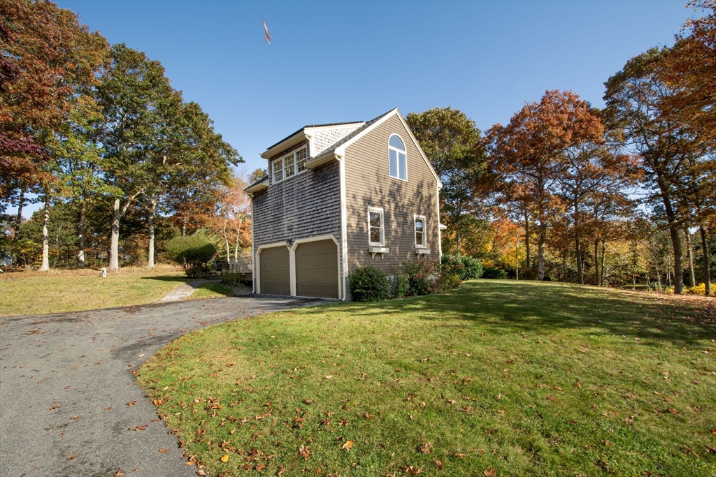 35 Nonantum Road Property Photo 5