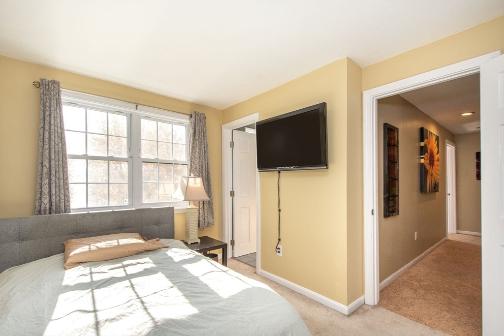35 Nonantum Road Property Photo 29