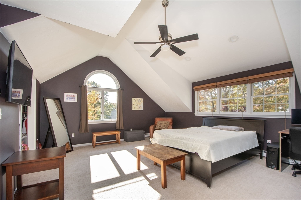 35 Nonantum Road Property Photo 32
