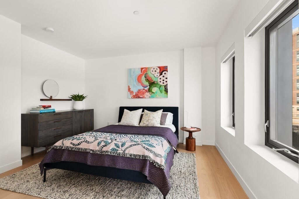 771 Beacon St. # 1010 Property Photo 2