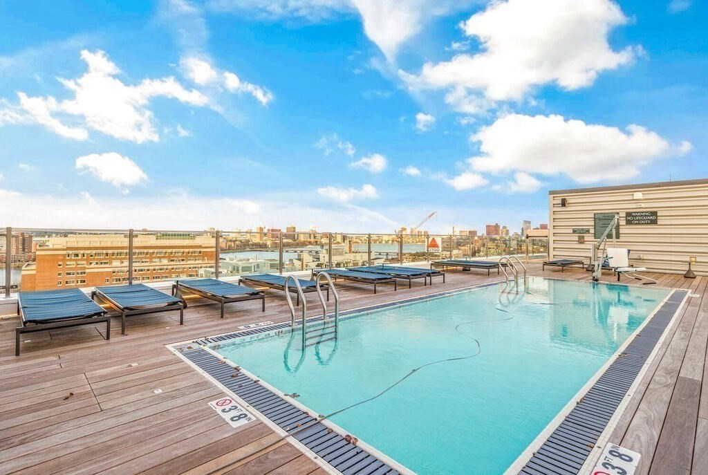771 Beacon St. # 1010 Property Photo 10