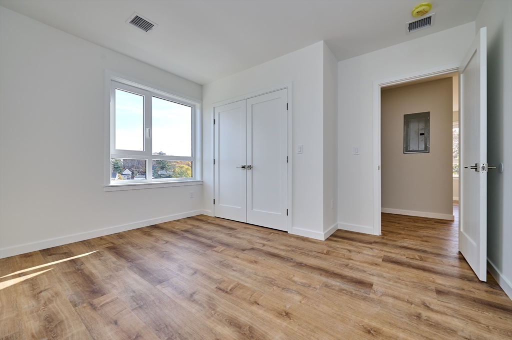510 Willard Street # 406 Property Photo 10