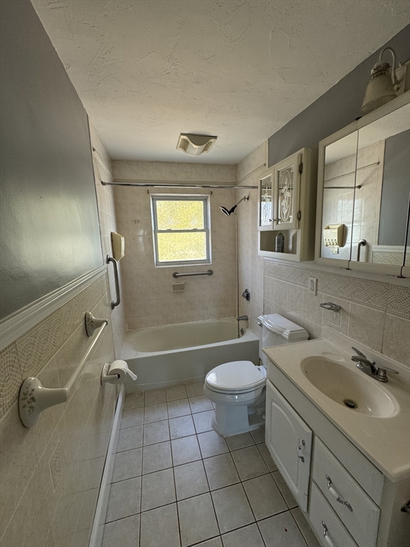 42 Jefferson Ave # 2 Property Photo 9