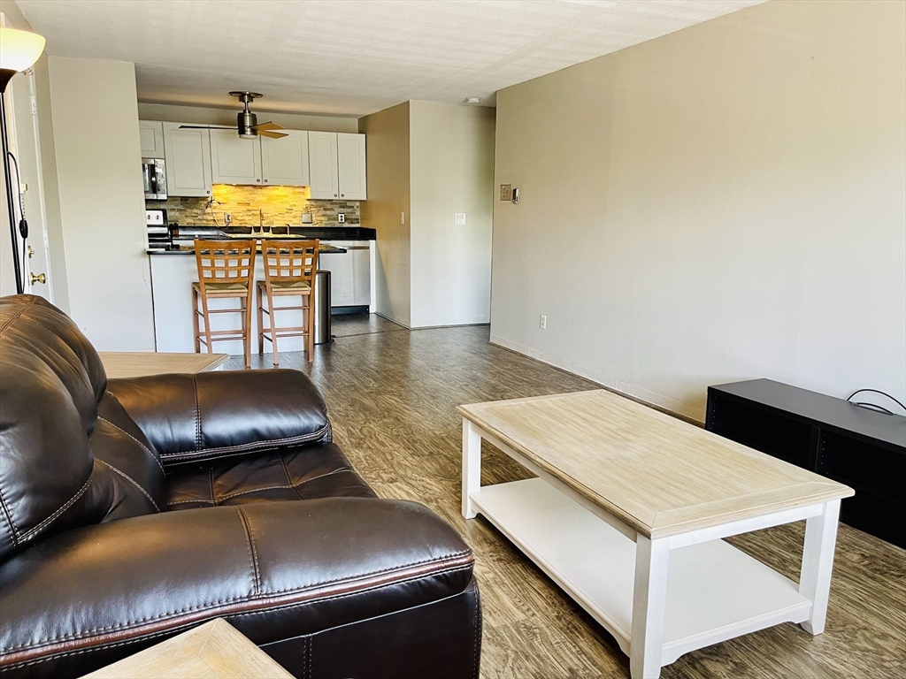 16b Mayberry Drive # 6 Property Photo 2