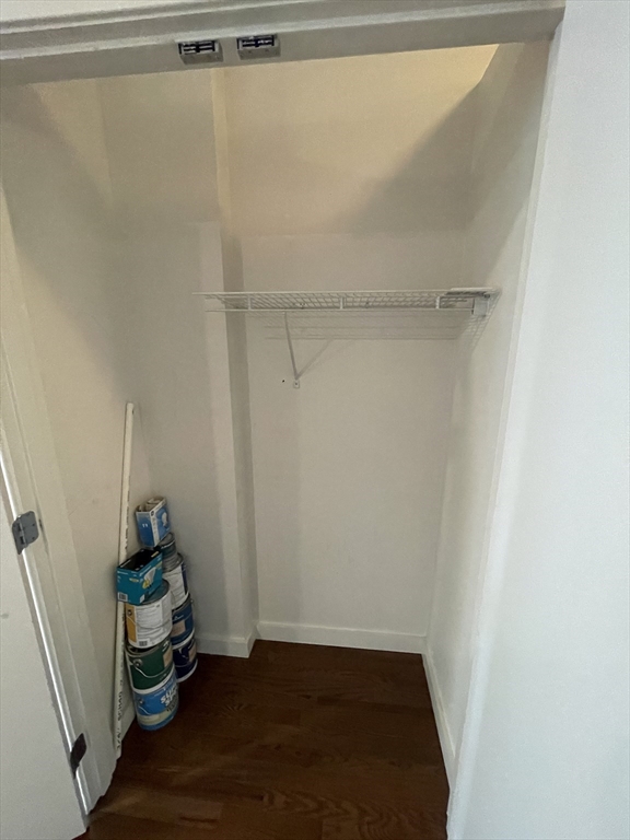 88 Kingston St # 6b Property Photo 10