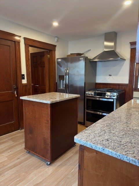 390 Howe St Property Photo 8