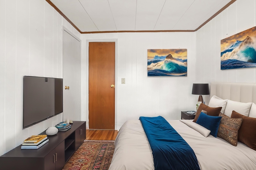 15 Northway Property Photo 5