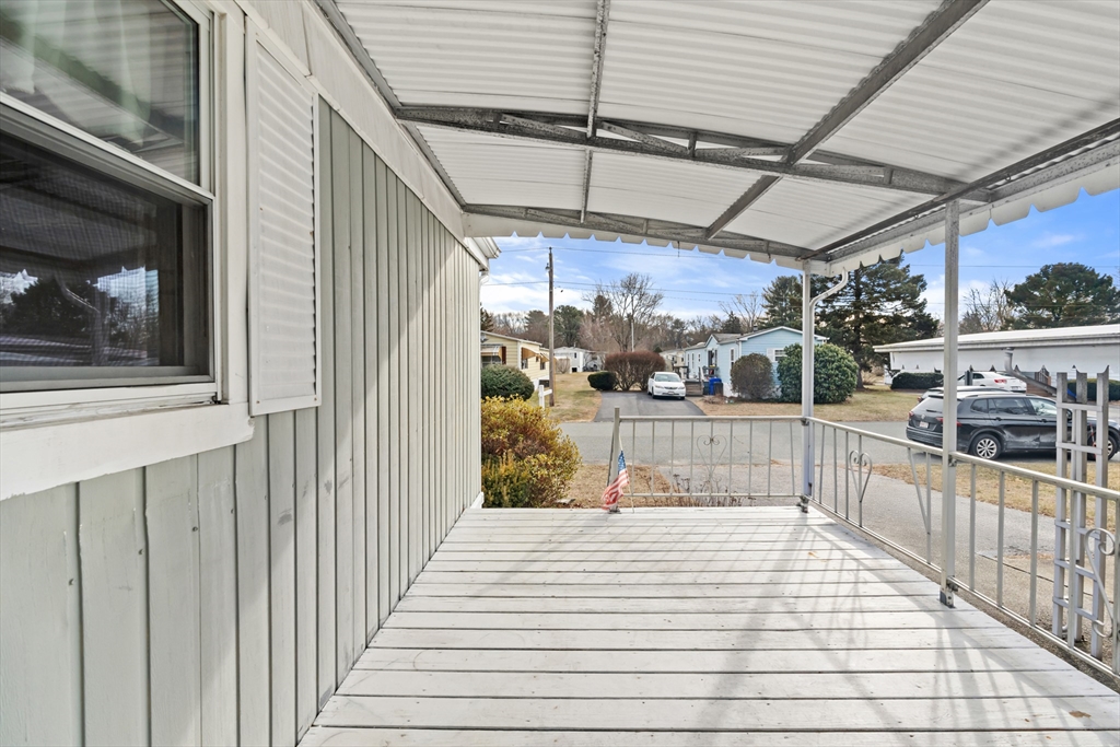 15 Northway Property Photo 11