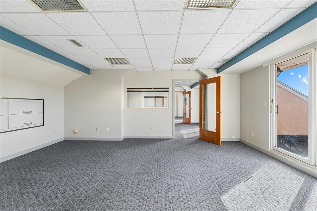 92 High St # C Property Photo 25