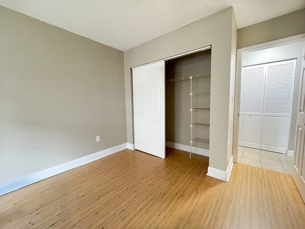 28 Kenmar Dr # 267 Property Photo 13