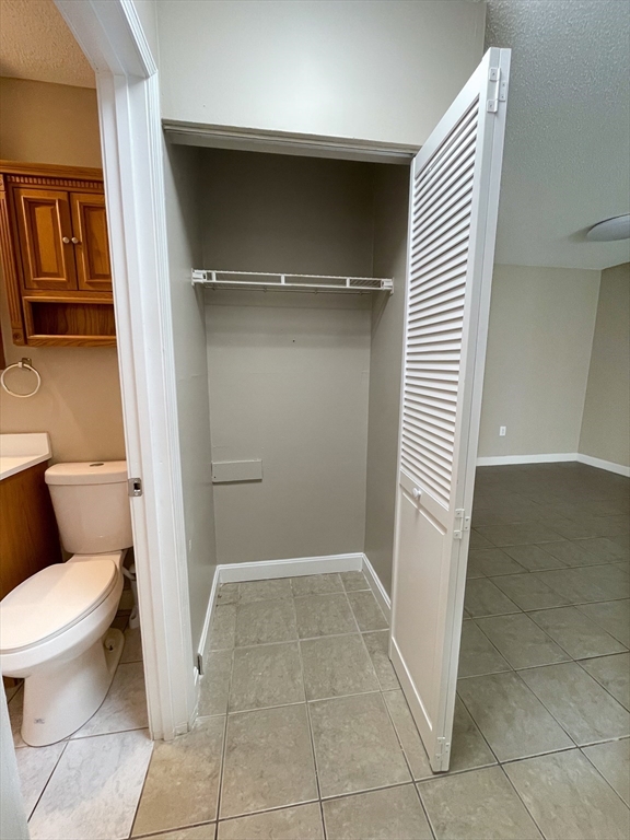 28 Kenmar Dr # 267 Property Photo 14