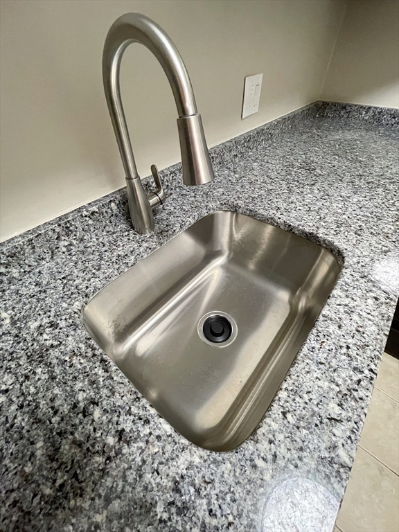 28 Kenmar Dr # 267 Property Photo 19