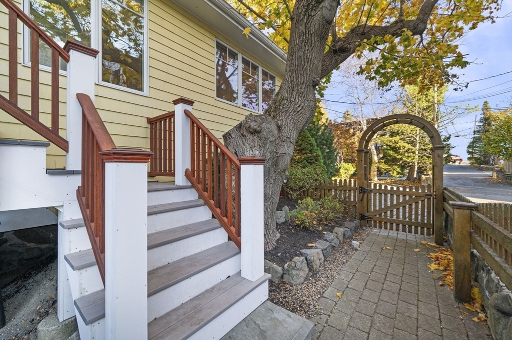 9 Fort Beach Way Property Photo 25