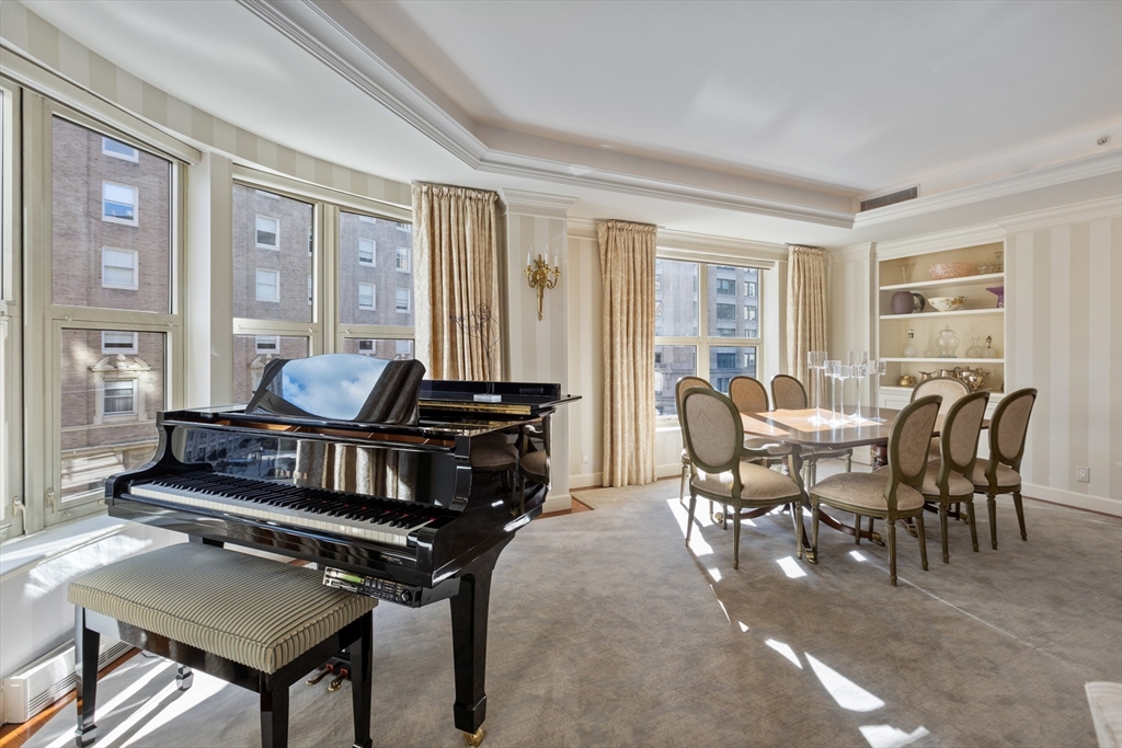 300 Boylston St # 517 Property Photo 2