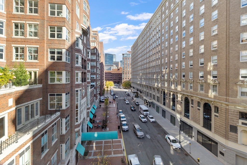 300 Boylston St # 517 Property Photo 6