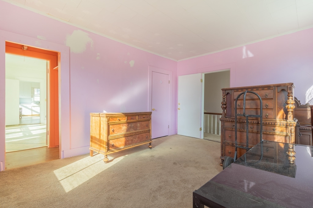219 Pine St Property Photo 29