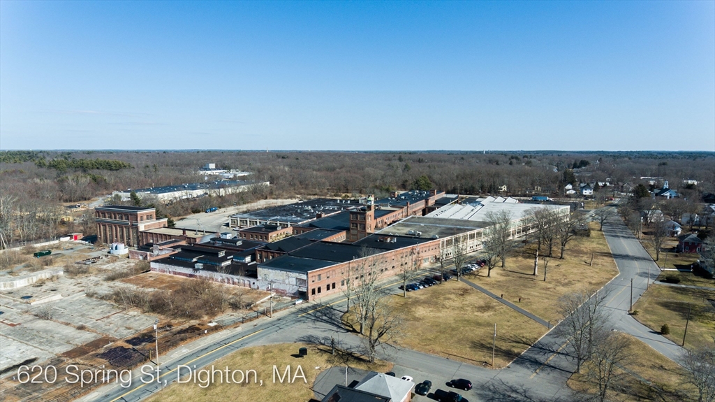 620 Spring Street Property Photo 2