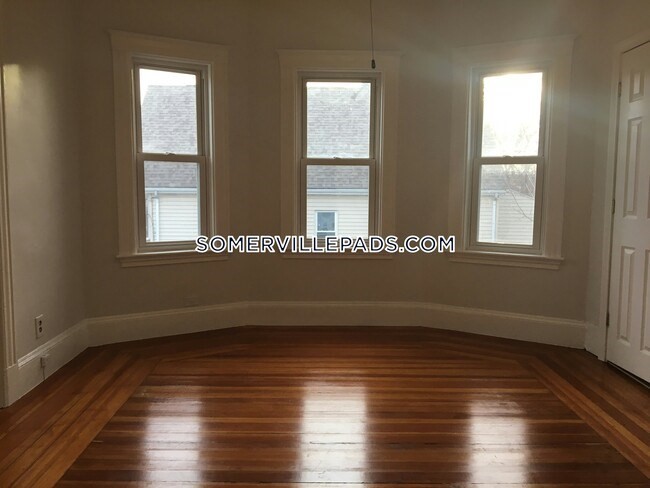 113 Yorktown Street # 1 Property Photo 10
