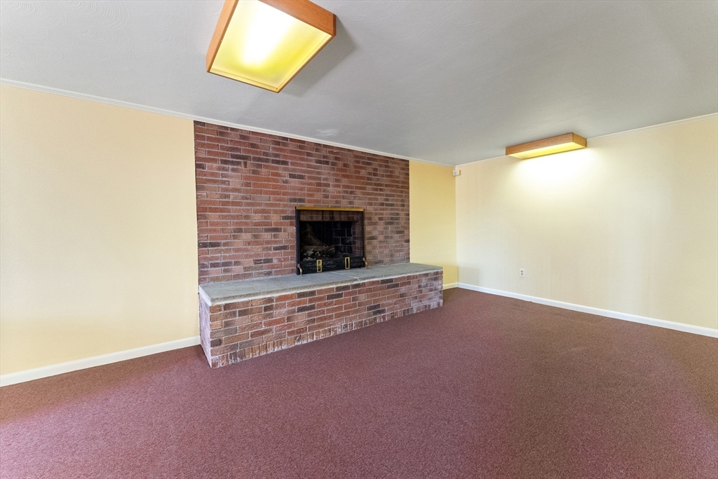 14 Glenn Dr Property Photo 33