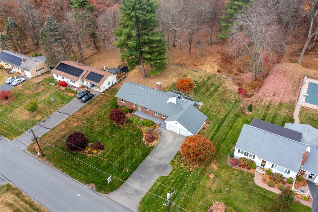 14 Glenn Dr Property Photo 42