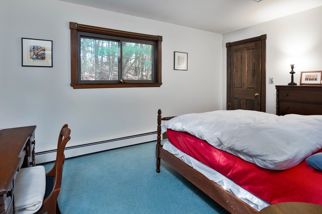 360 Quaker St Property Photo 27