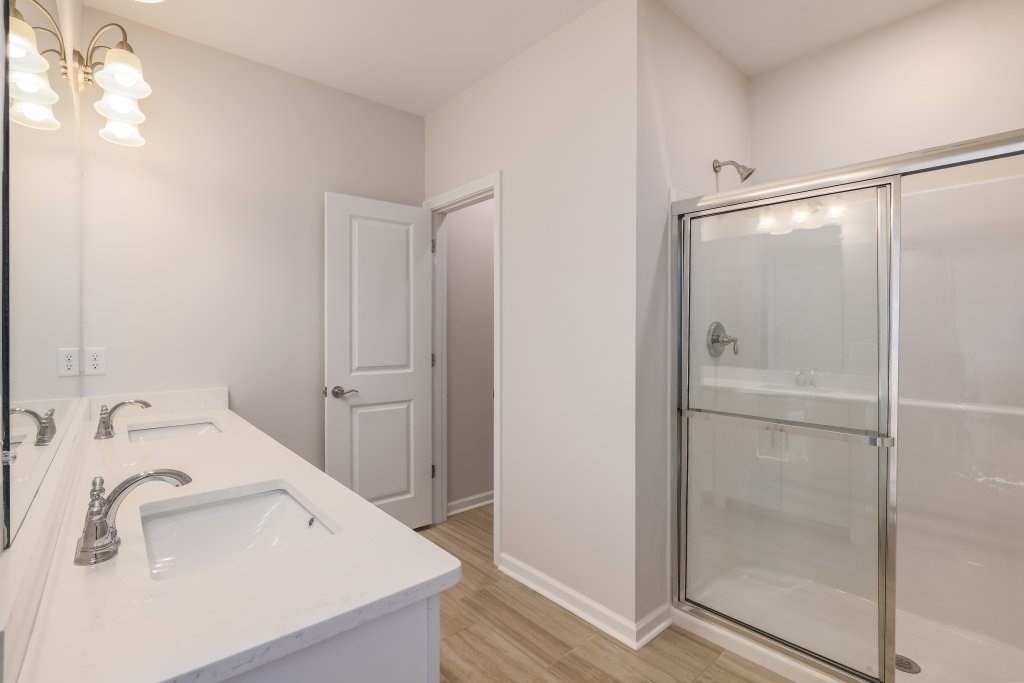 6 Peters Farm Way # 406 Property Photo 23