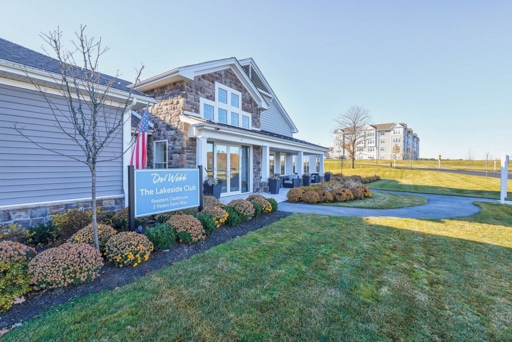 6 Peters Farm Way # 406 Property Photo 35