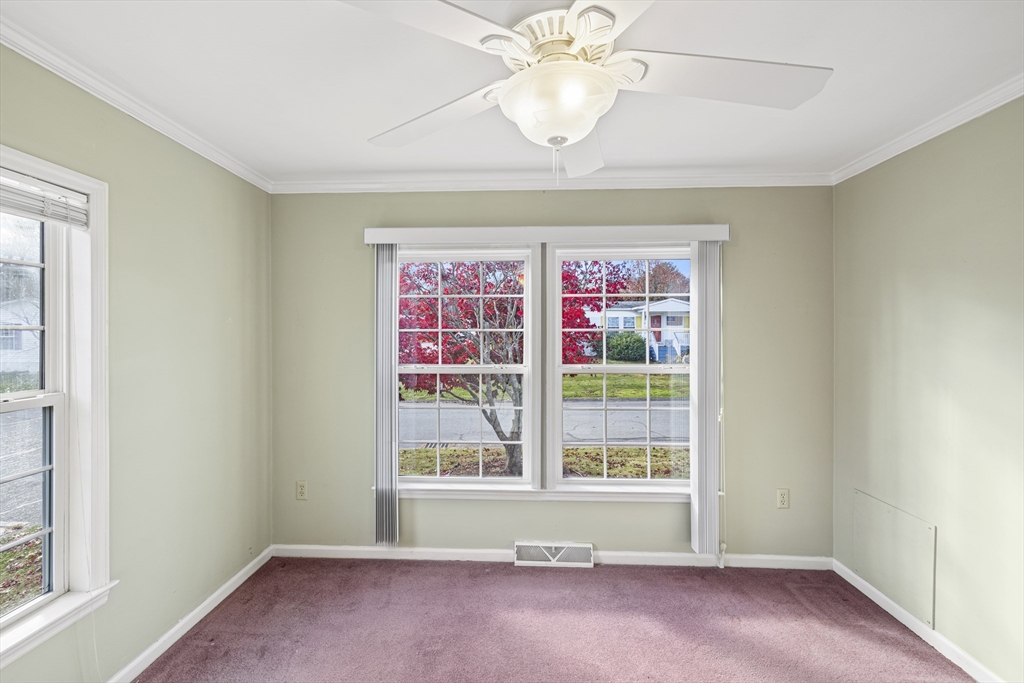 50 Highland St # 203 Property Photo 8