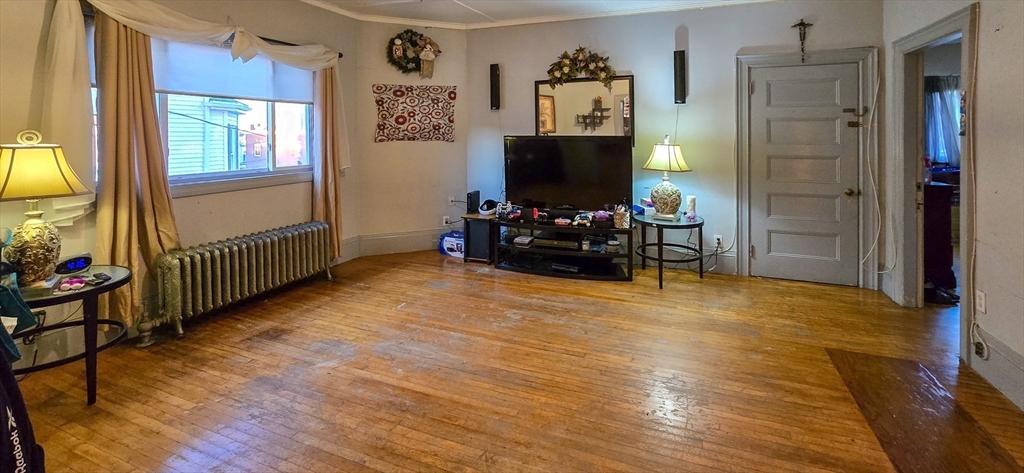 49 Berkley St Property Photo 22