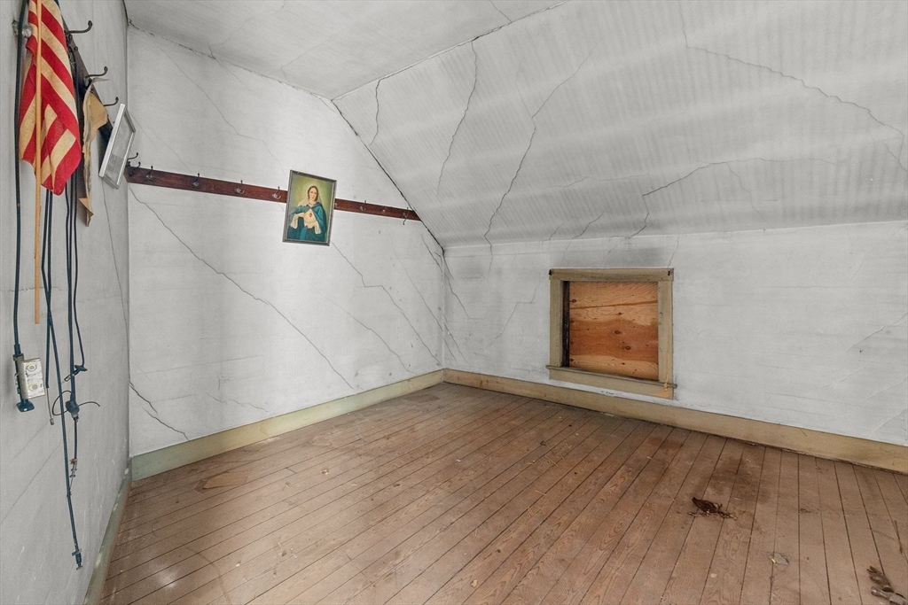 49 Berkley St Property Photo 32