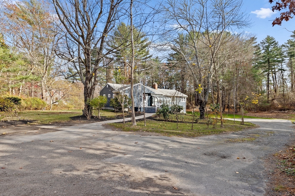 107 Tea Rock Lane Property Photo 3