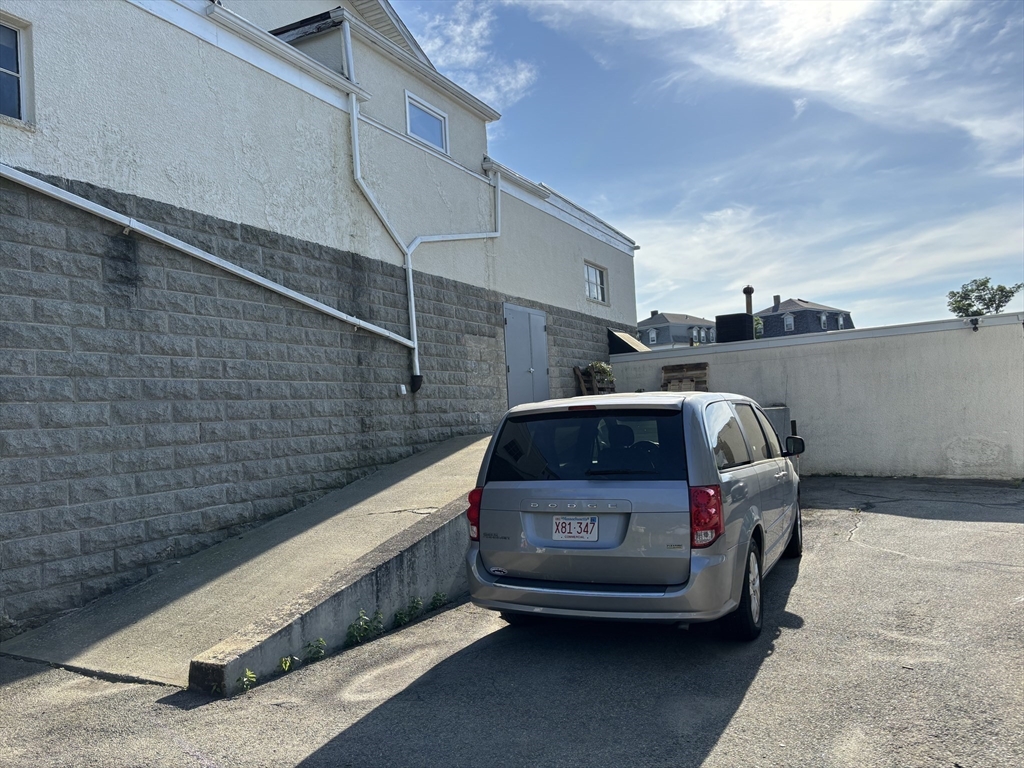 000 Address Withheld Property Photo 19