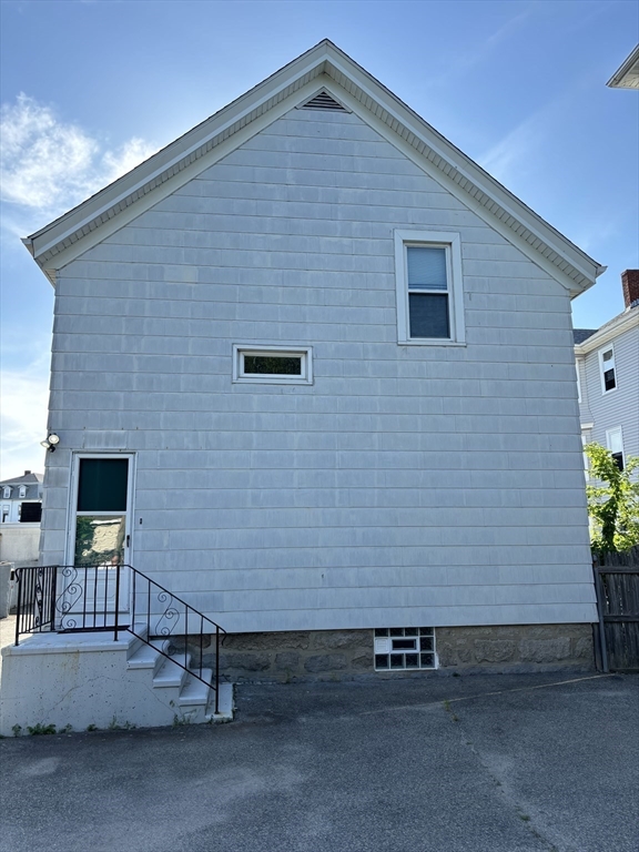 000 Address Withheld Property Photo 20