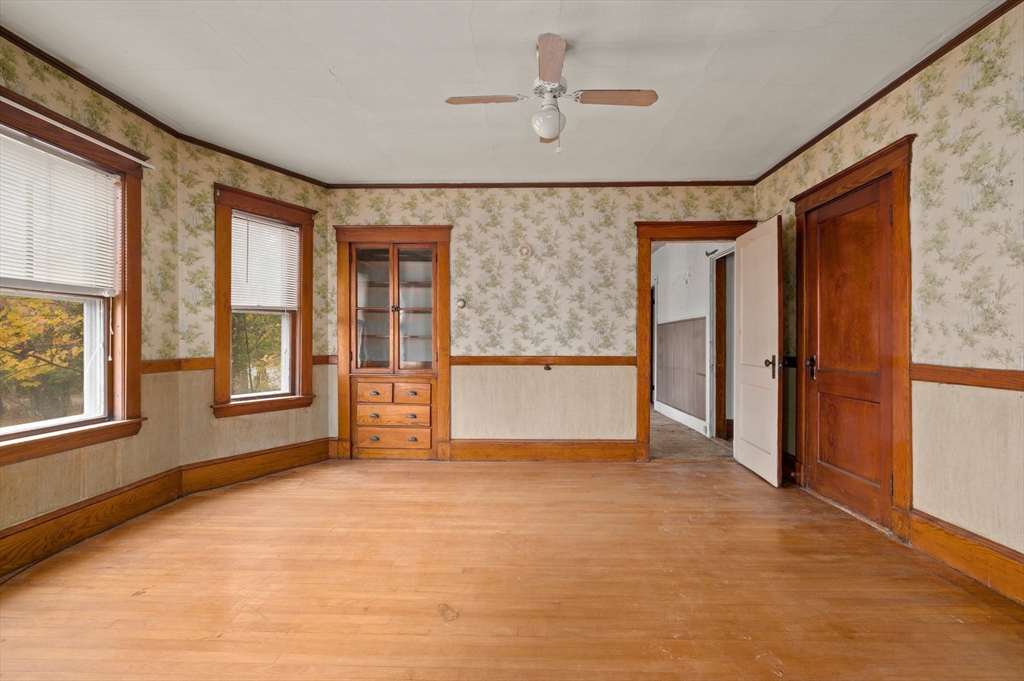 44 Warren Ave Property Photo 10