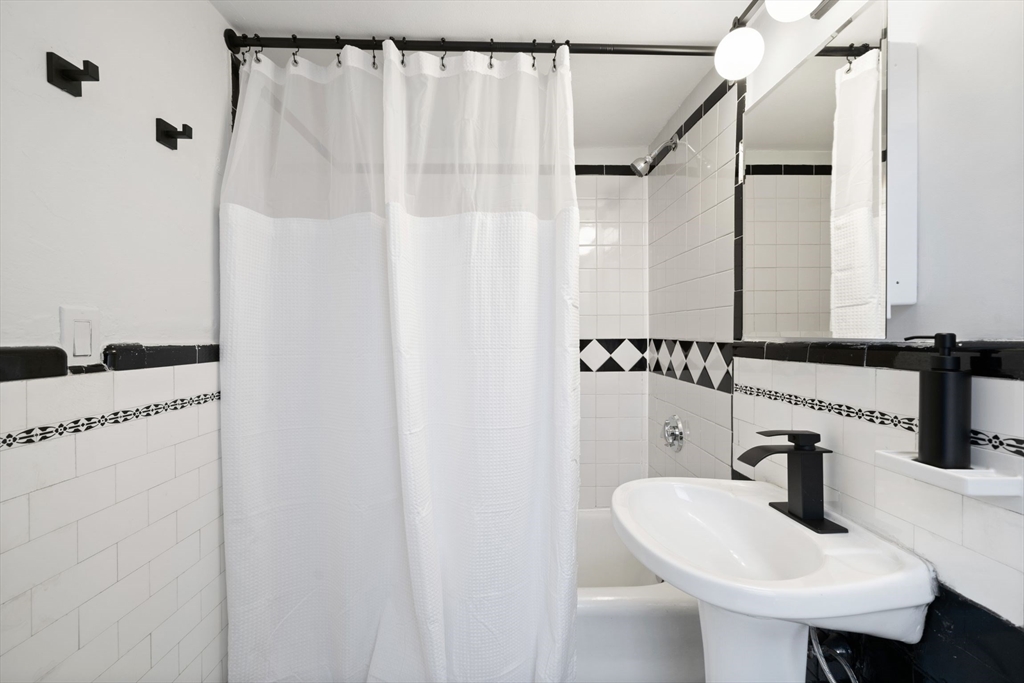 102 Revere St # 3 Property Photo 17