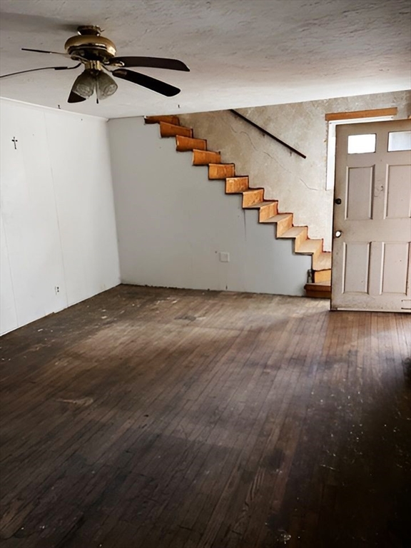 128 Main Street Property Photo 8