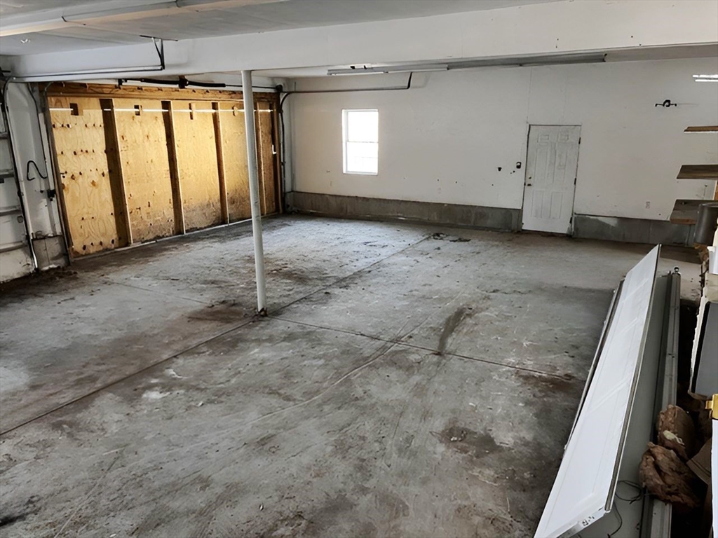 128 Main Street Property Photo 13